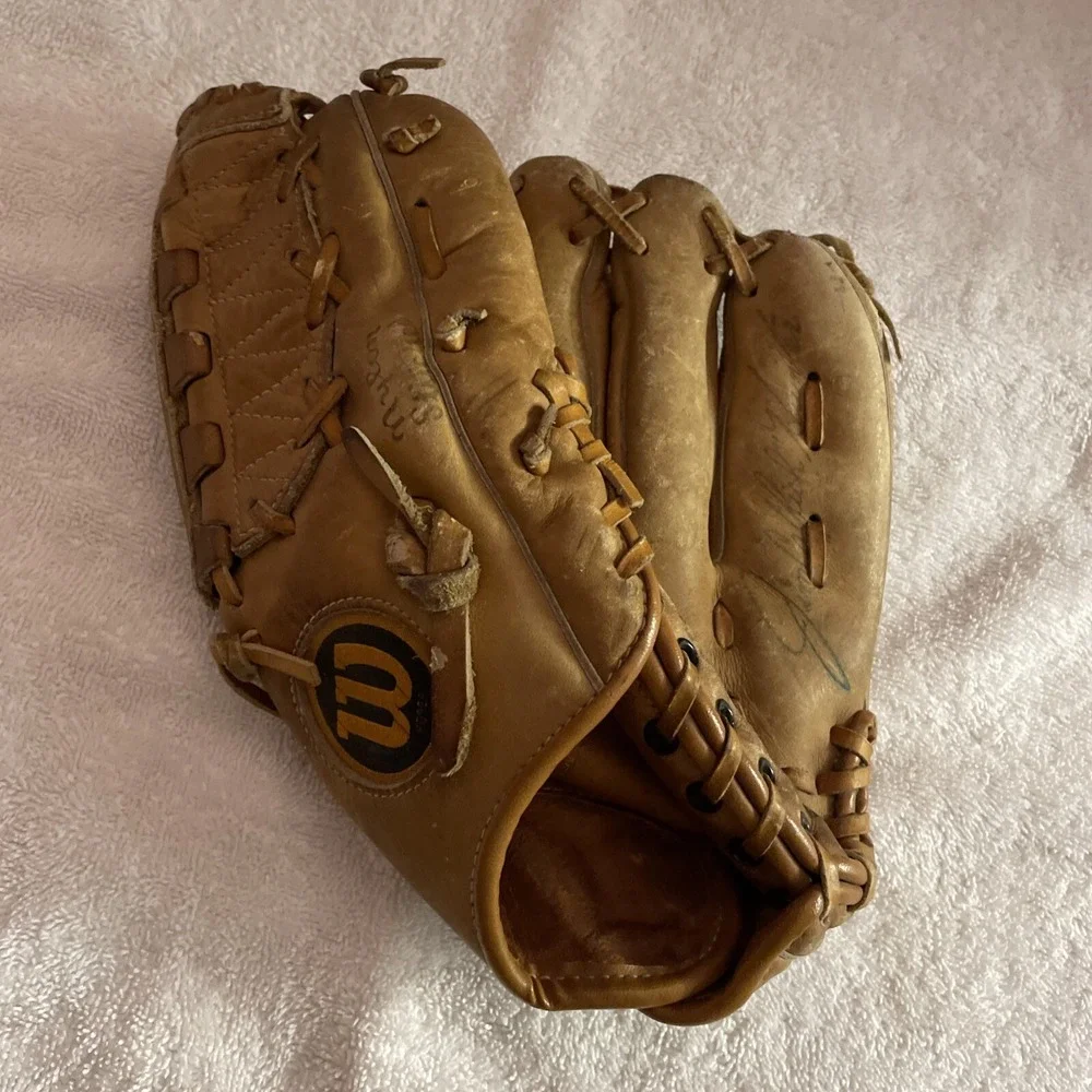 Vintage Wilson 3146 Jim 